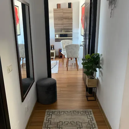 Apartament * Constança